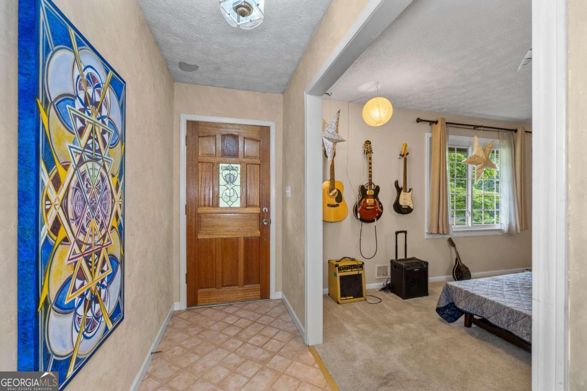 1690 CEDAR GROVE DR