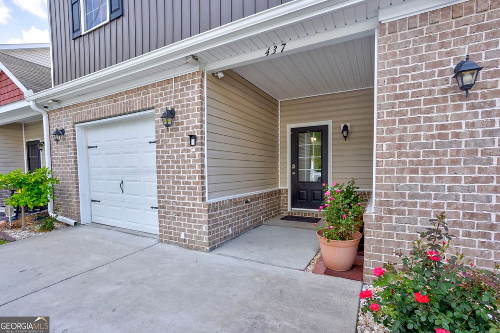 Photo of 437 Governor Treutlen Circle, Pooler, GA 31322 (MLS # 10770371)