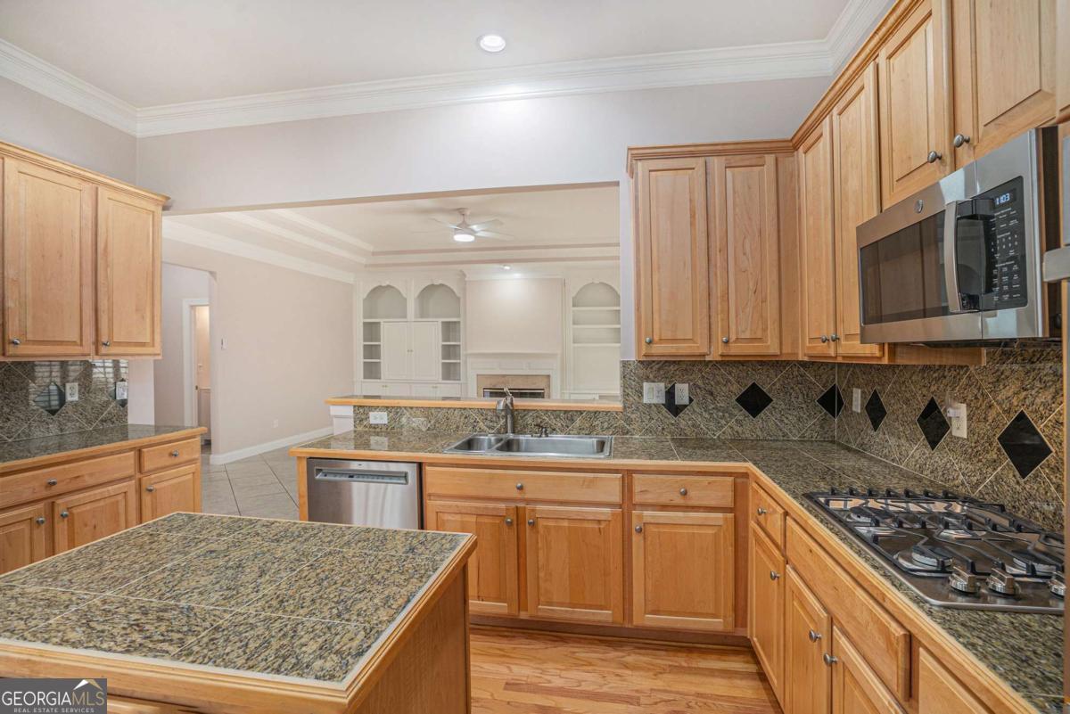 5003 Village Terrace DR