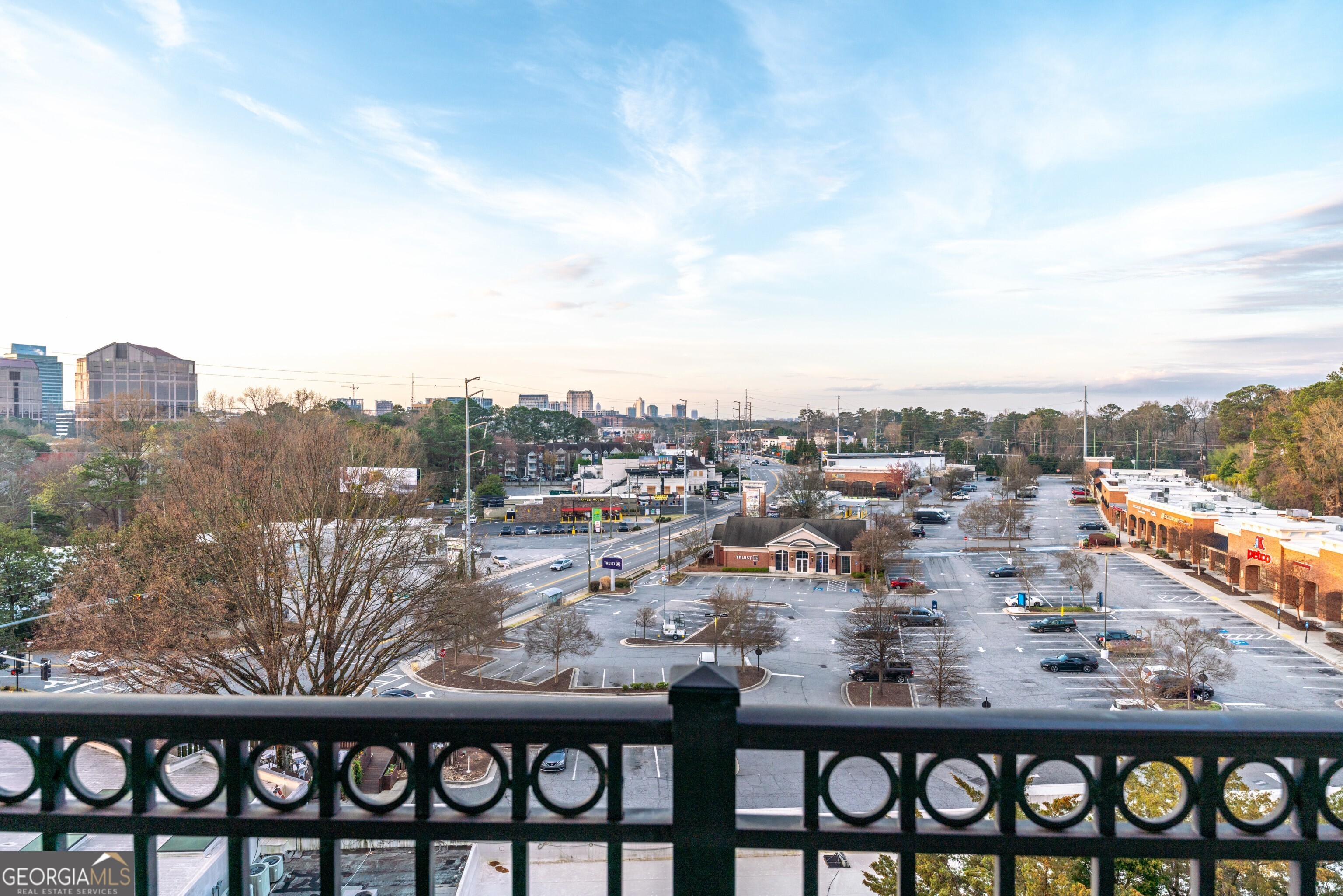 3820 Roswell RD NE 705