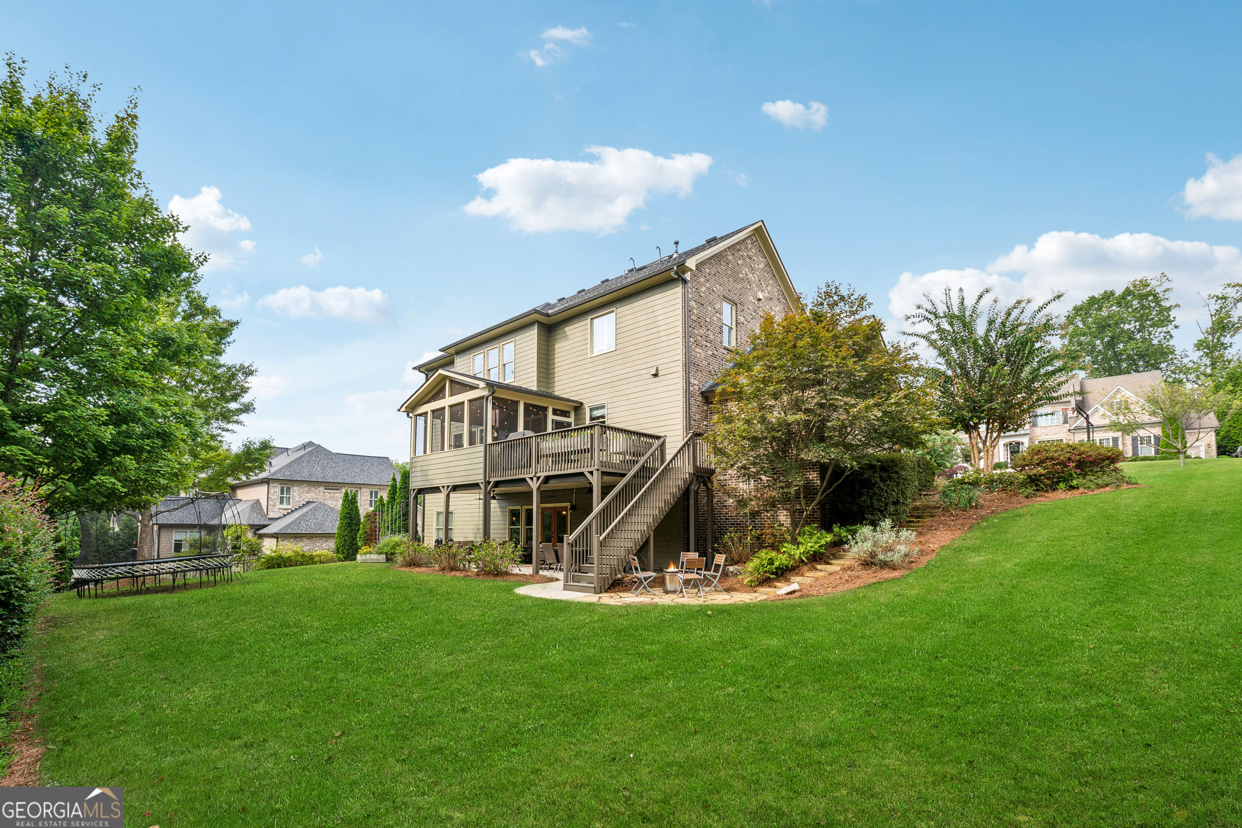 1345 Park Royal DR NW