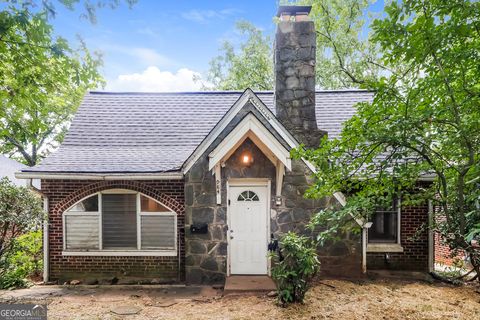 984 Woodbourne DR SW Atlanta GA 30310