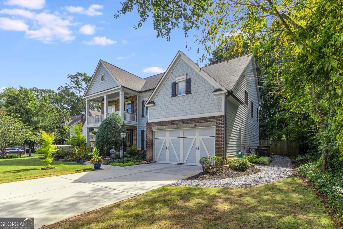 Midway Woods - Residential