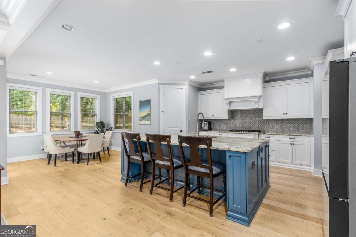 Midway Woods - Residential