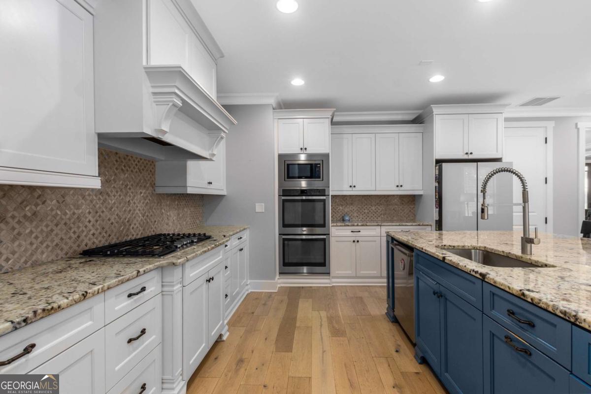 Midway Woods - Residential
