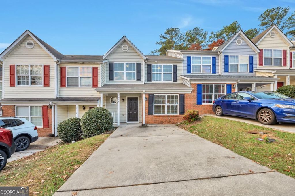 Photo of 6338 Hickory Lane Circle, Union City, GA 30291 (MLS # 10648885)