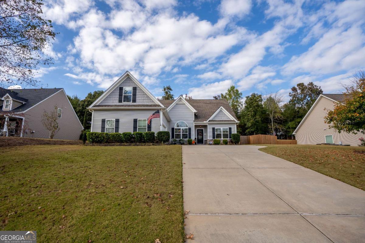 5641 Wooded Valley WAY