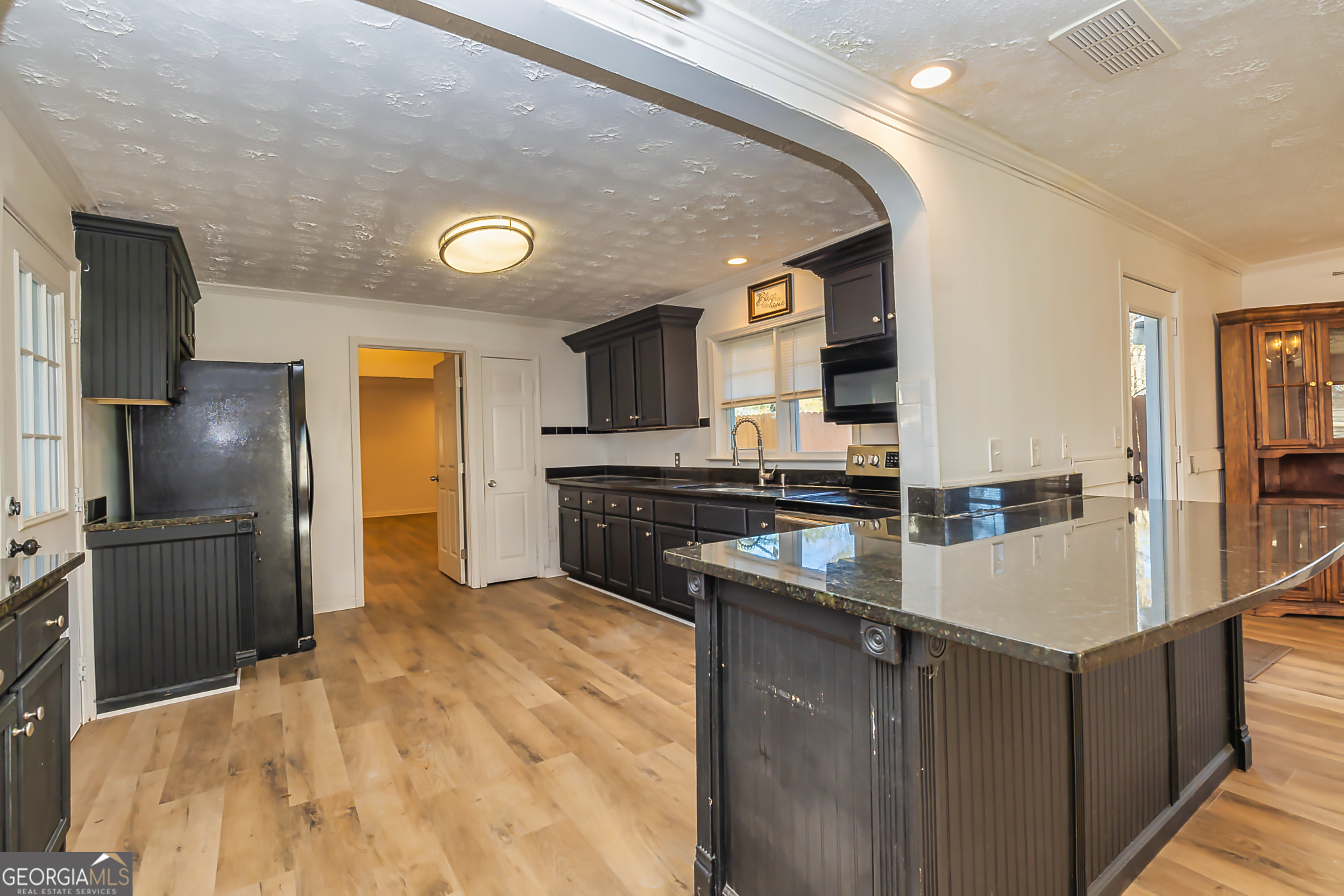 Peachtree City, Georgia 30269, United States, 5 Bedrooms Bedrooms, ,4 BathroomsBathrooms,Residential,Active,77604