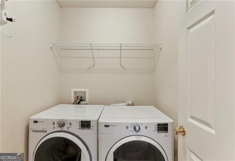 Creekside At Mansell - Residential Lease