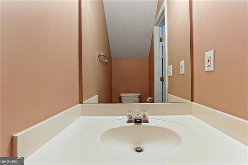 Creekside At Mansell - Residential Lease