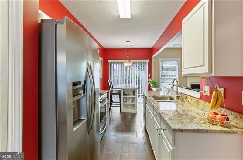 Creekside At Mansell - Residential Lease