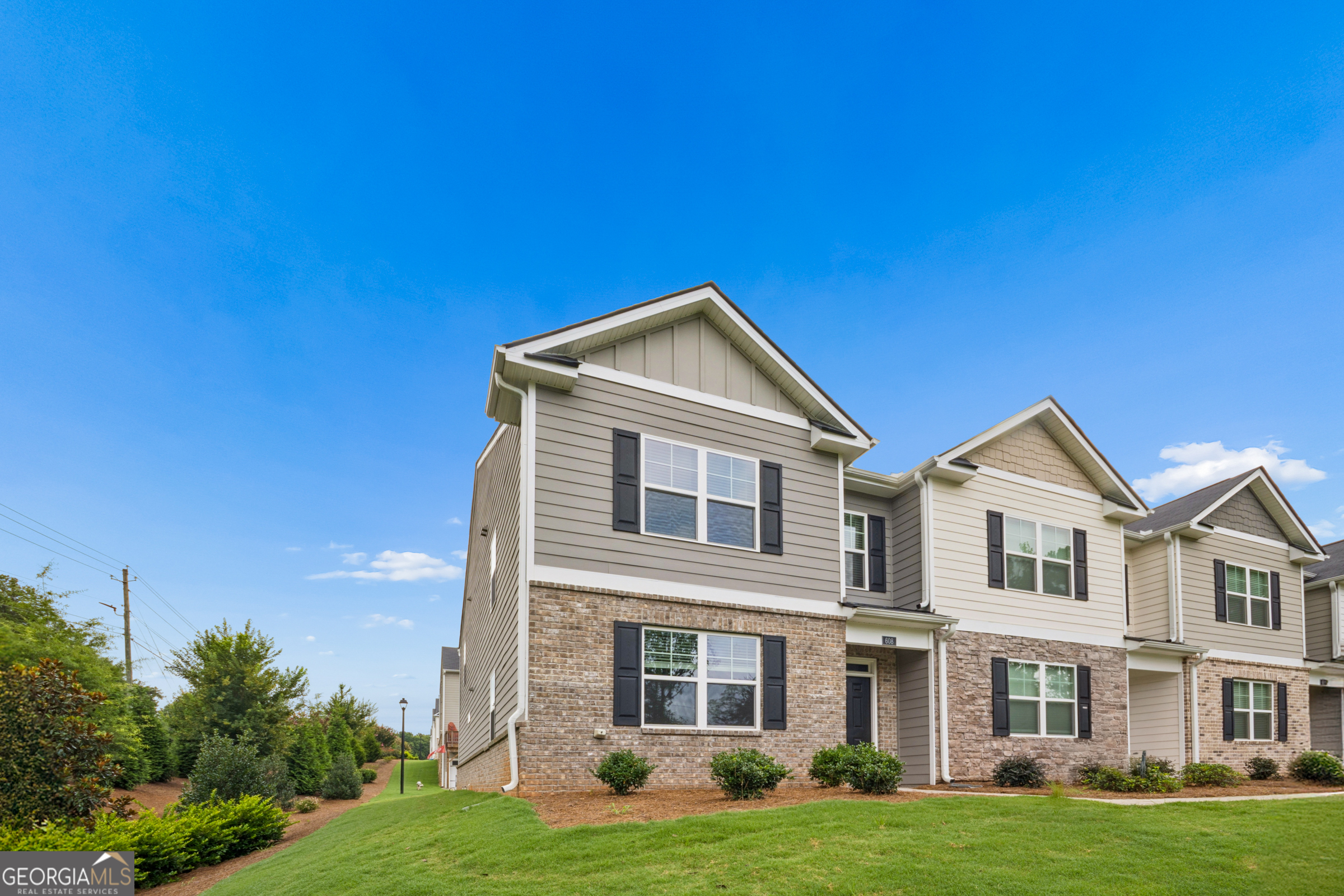 608 Gray Branch CT