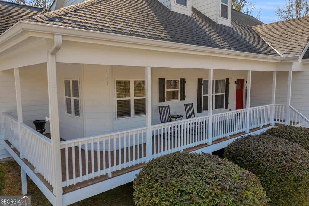Photo of 3020 Meadow Trail, Loganville, GA 30052 (MLS # 10841655)