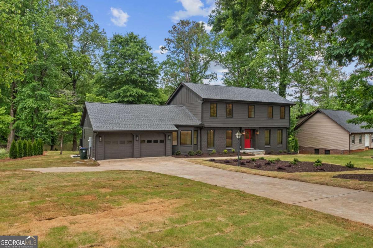1125 Lake Charles DR