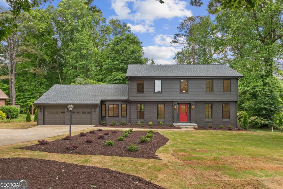 1125 Lake Charles DR