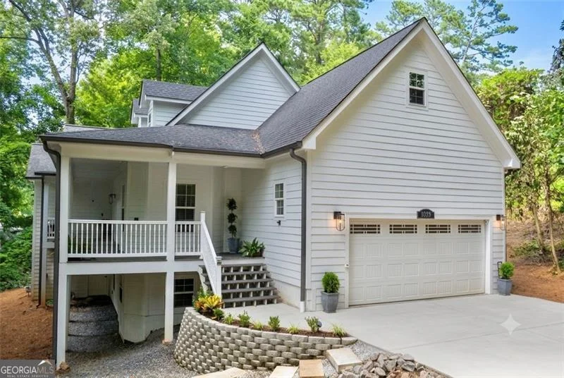 592 Hidden Hills Court