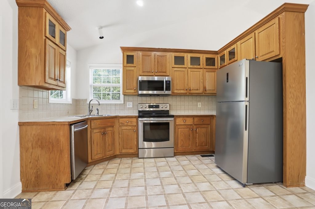 Photo of 12 Buckland Court, White, GA 30184 (MLS # 10731462)