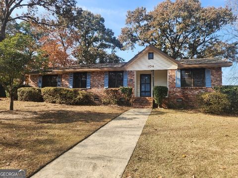 Photo of 104 Oak Forest Court, Warner Robins, GA 31088 (MLS # 10647323)