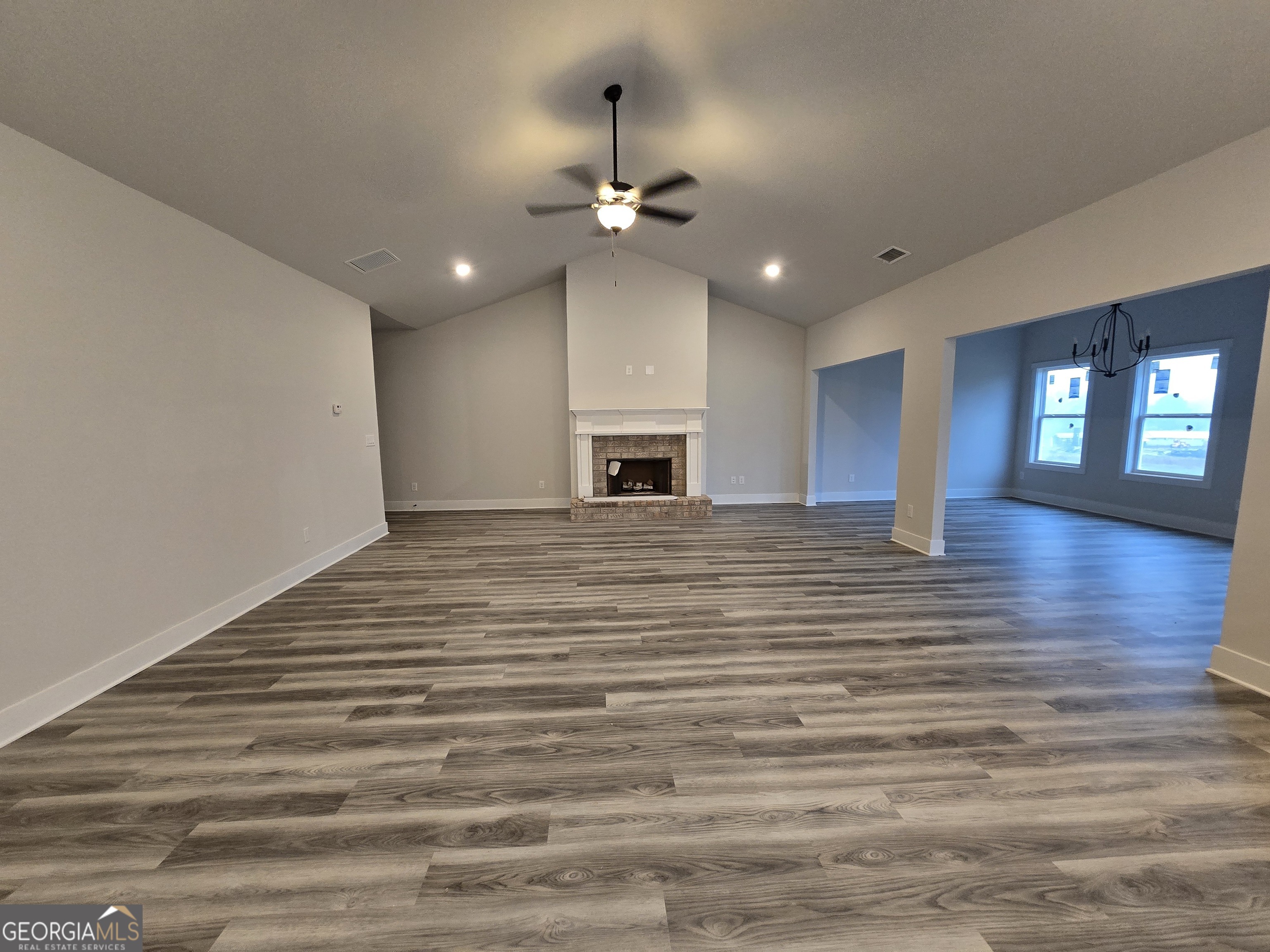 1080 Madison Hills DR 5