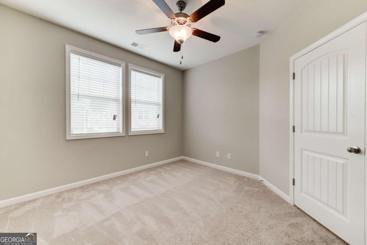 Caravelle - Residential Lease