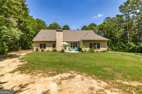 A home in Newnan