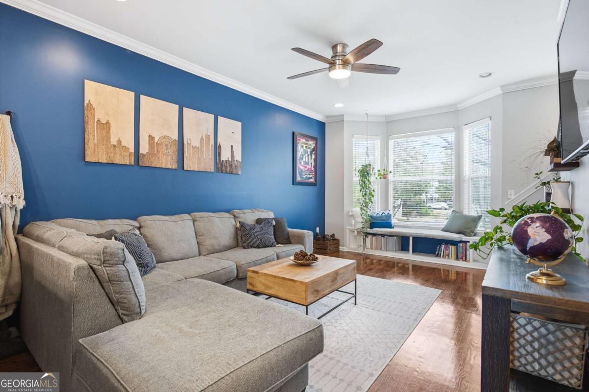951 Glenwood AVE SE 2703