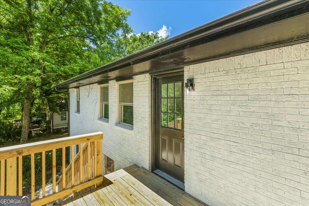 EASTMAN PARK - Residential