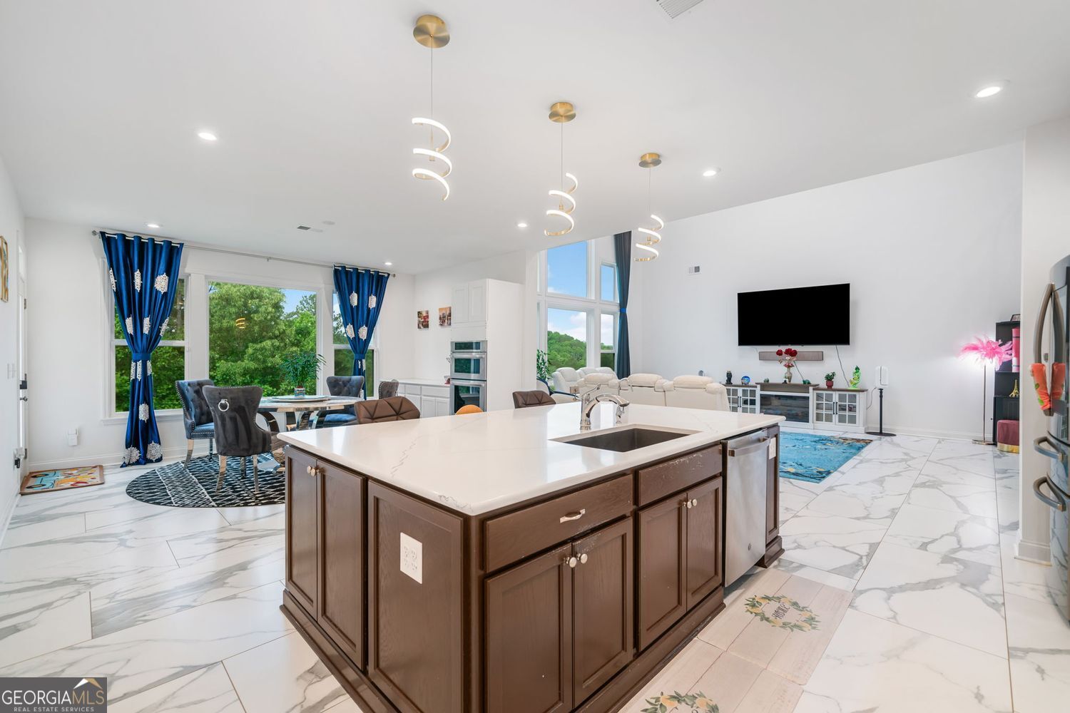 Canton, Georgia 30115, United States, 4 Bedrooms Bedrooms, ,4 BathroomsBathrooms,Residential,Active,138730