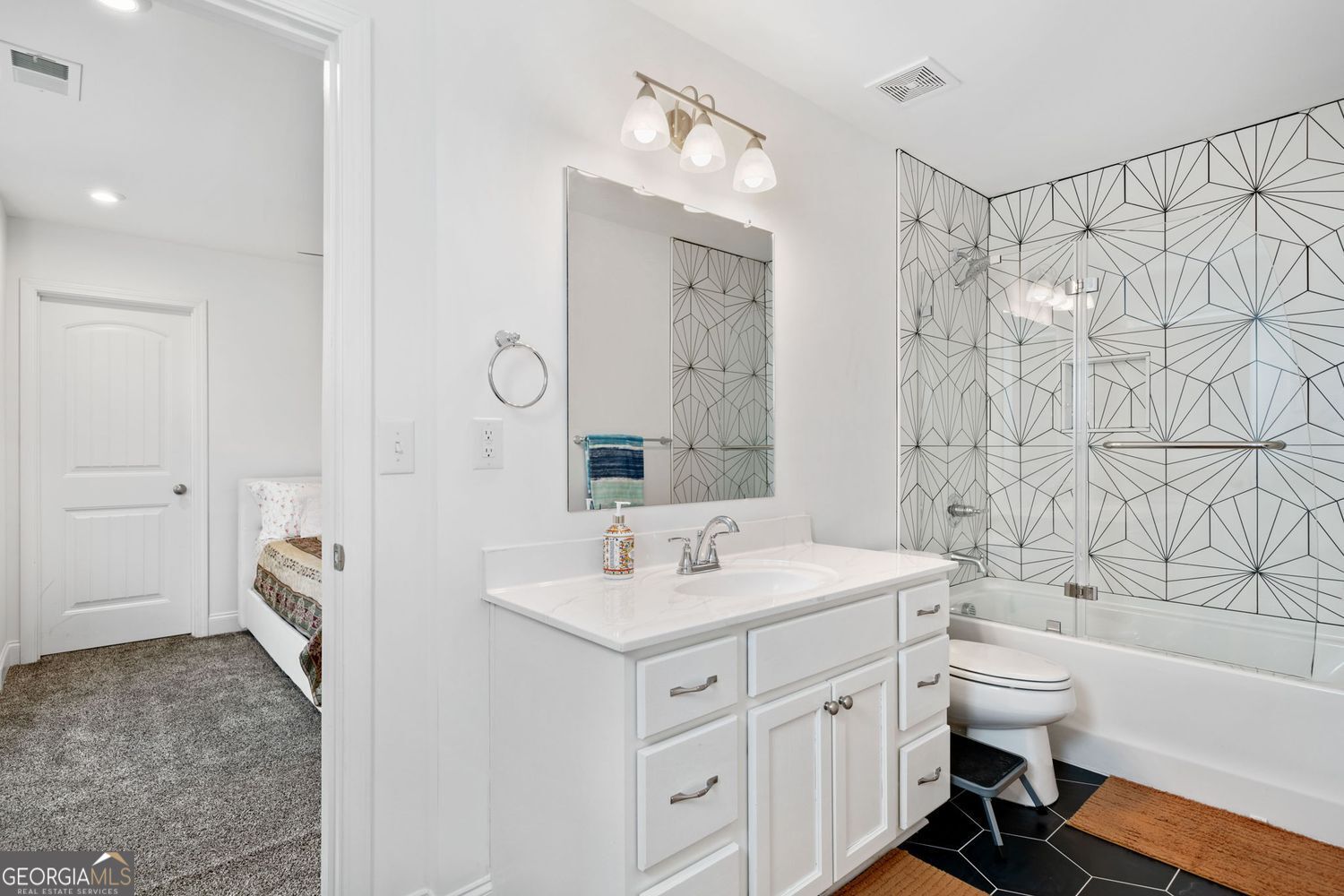 Canton, Georgia 30115, United States, 4 Bedrooms Bedrooms, ,4 BathroomsBathrooms,Residential,Active,138730