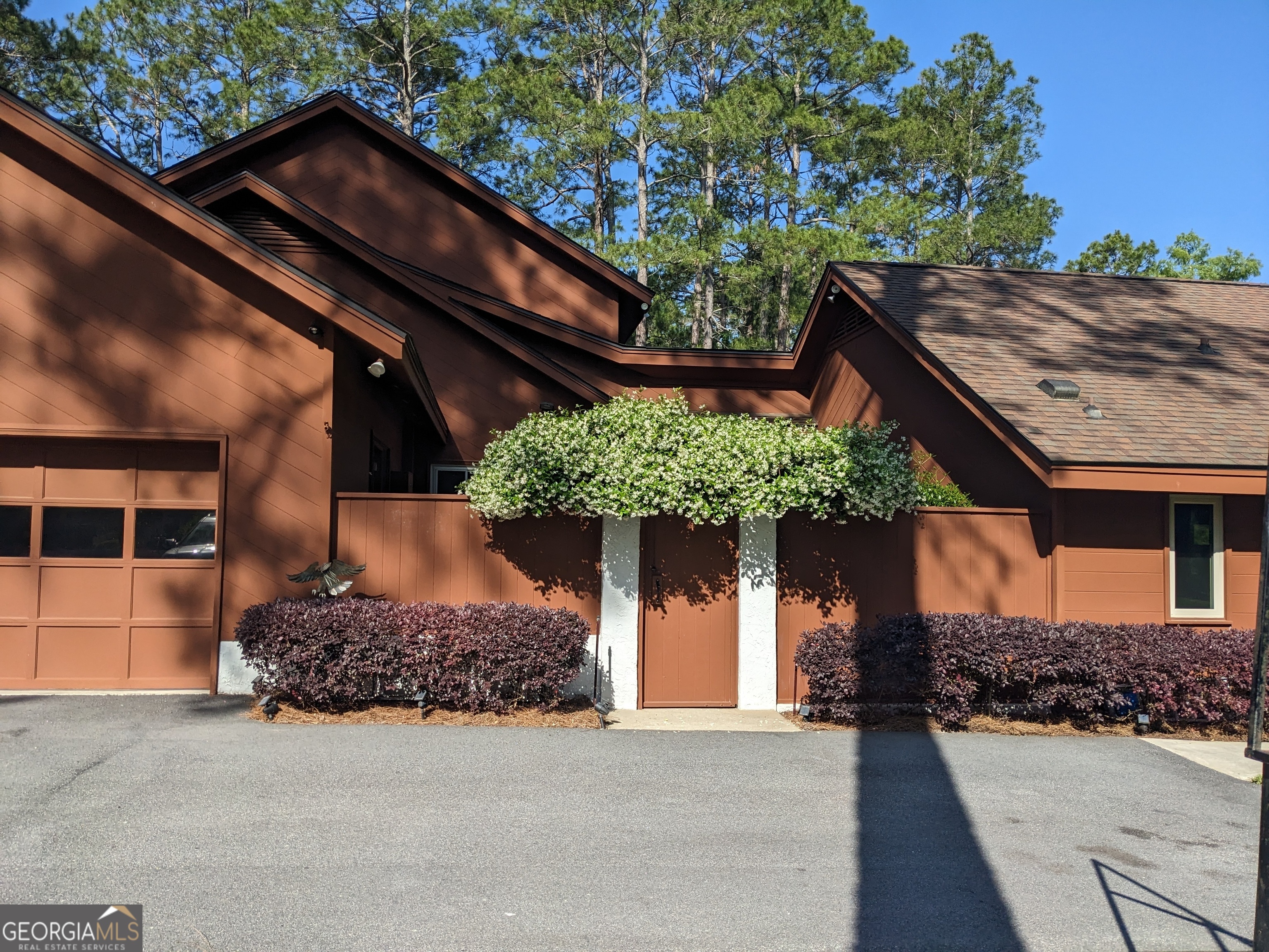 7 Whippoorwill DR