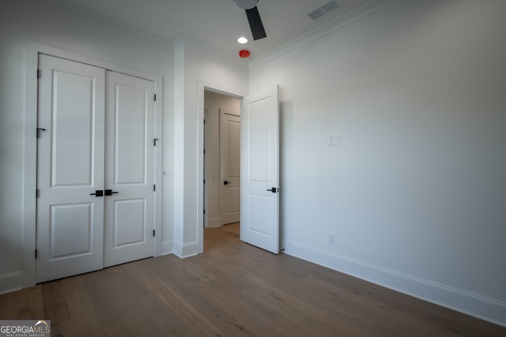 listing image 55