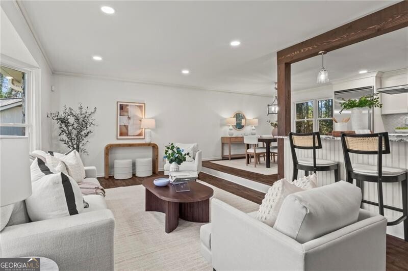1106 Aurora CT