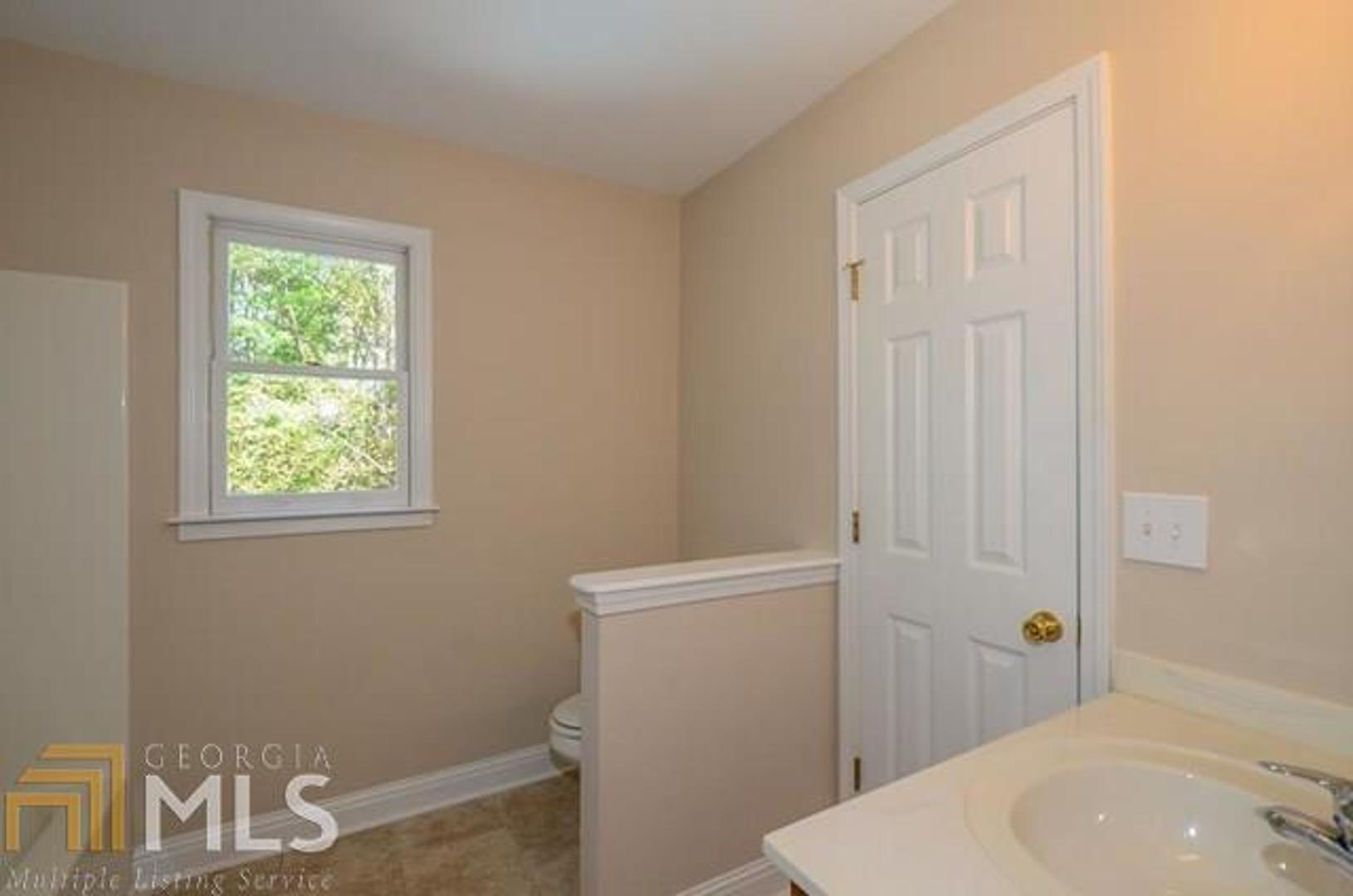Valley Stream - Residential
