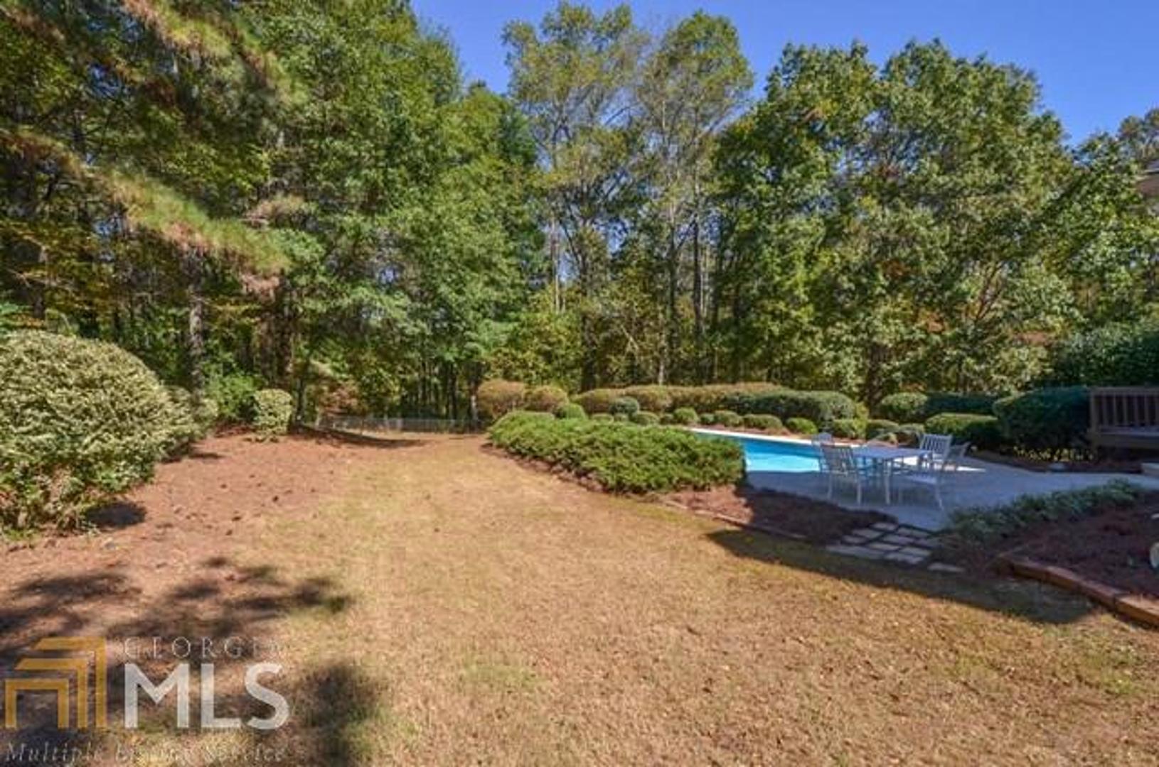 Valley Stream - Residential