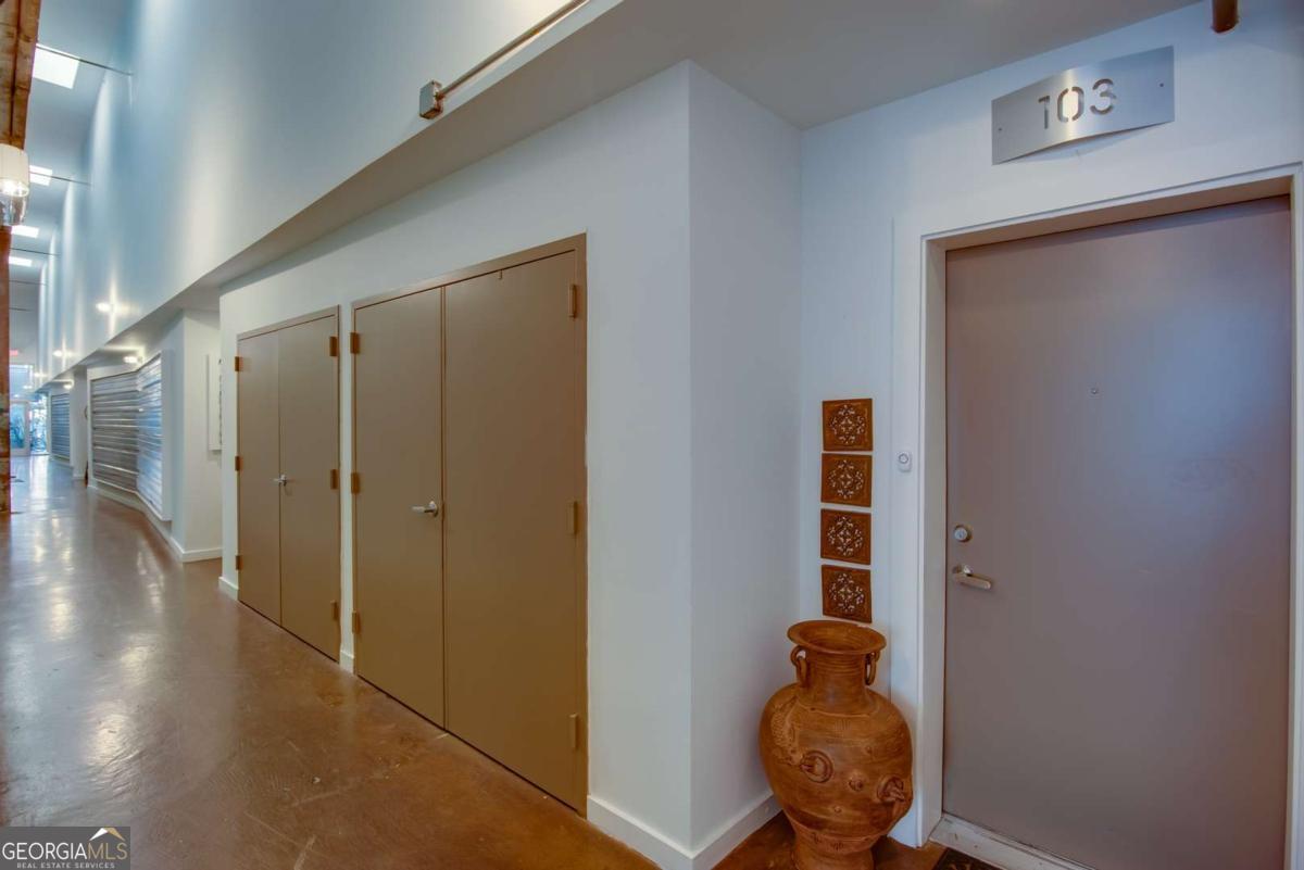 964 Dekalb AVE NE 103