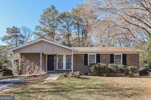 Photo of 6707 Willow Twig Road, Riverdale, GA 30274 (MLS # 10641125)