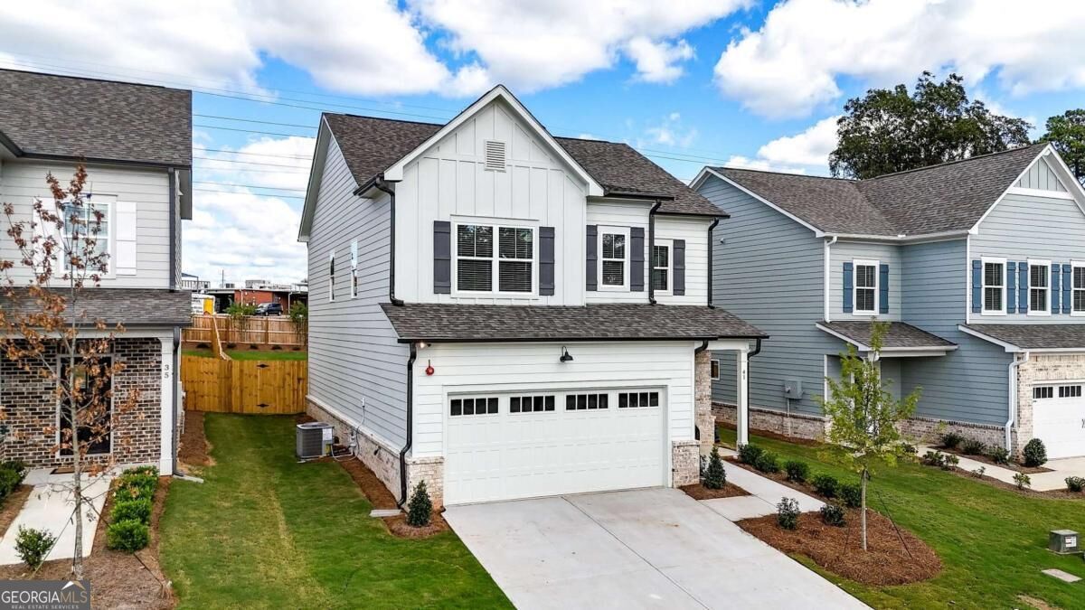 41 Aviation RD SE