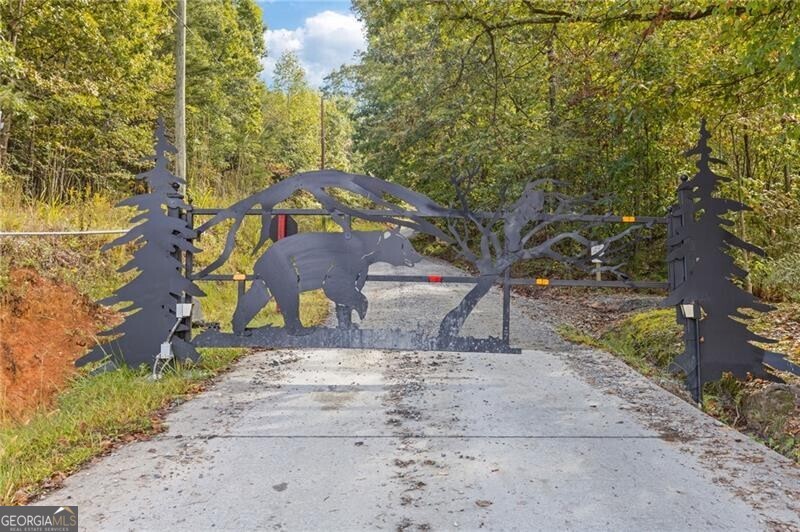 722 Yonah Mountain RD