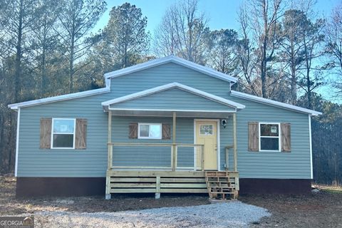 Photo of 525 N River Circle, Hogansville, GA 30230 (MLS # 10656044)