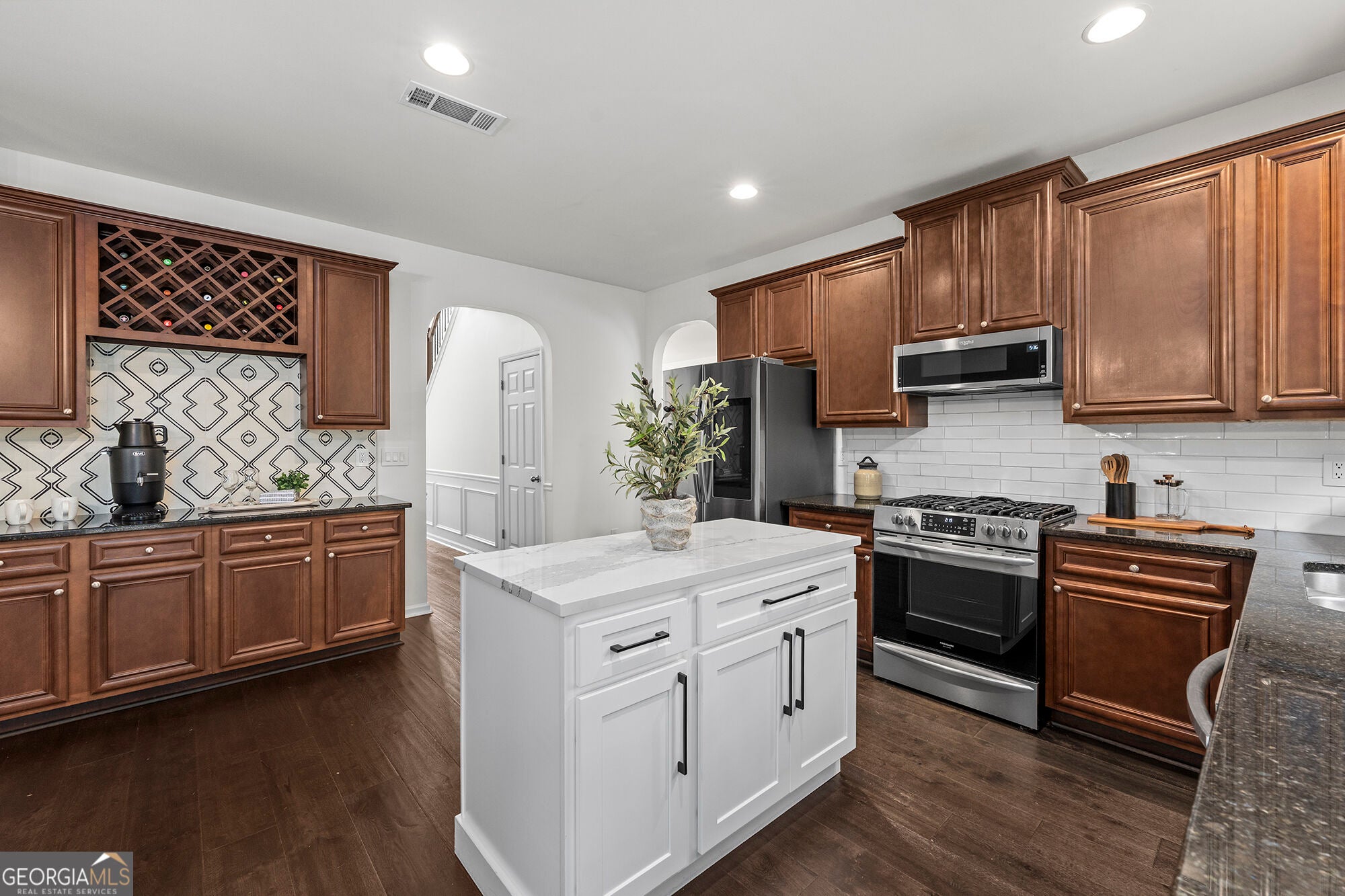 137 Farm Valley DR