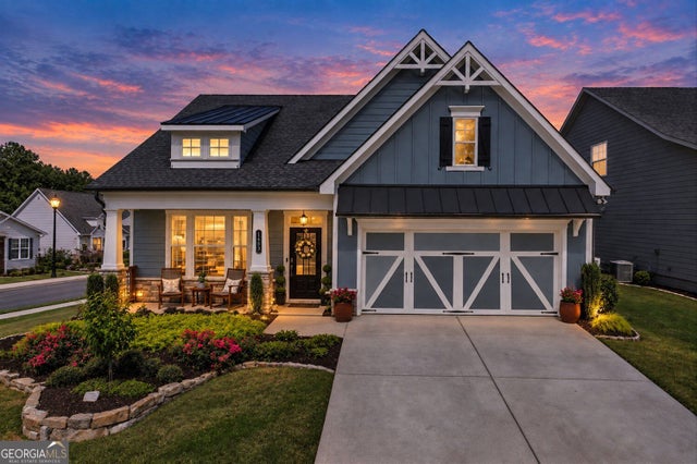 1453 Bluffs Ridge WAY