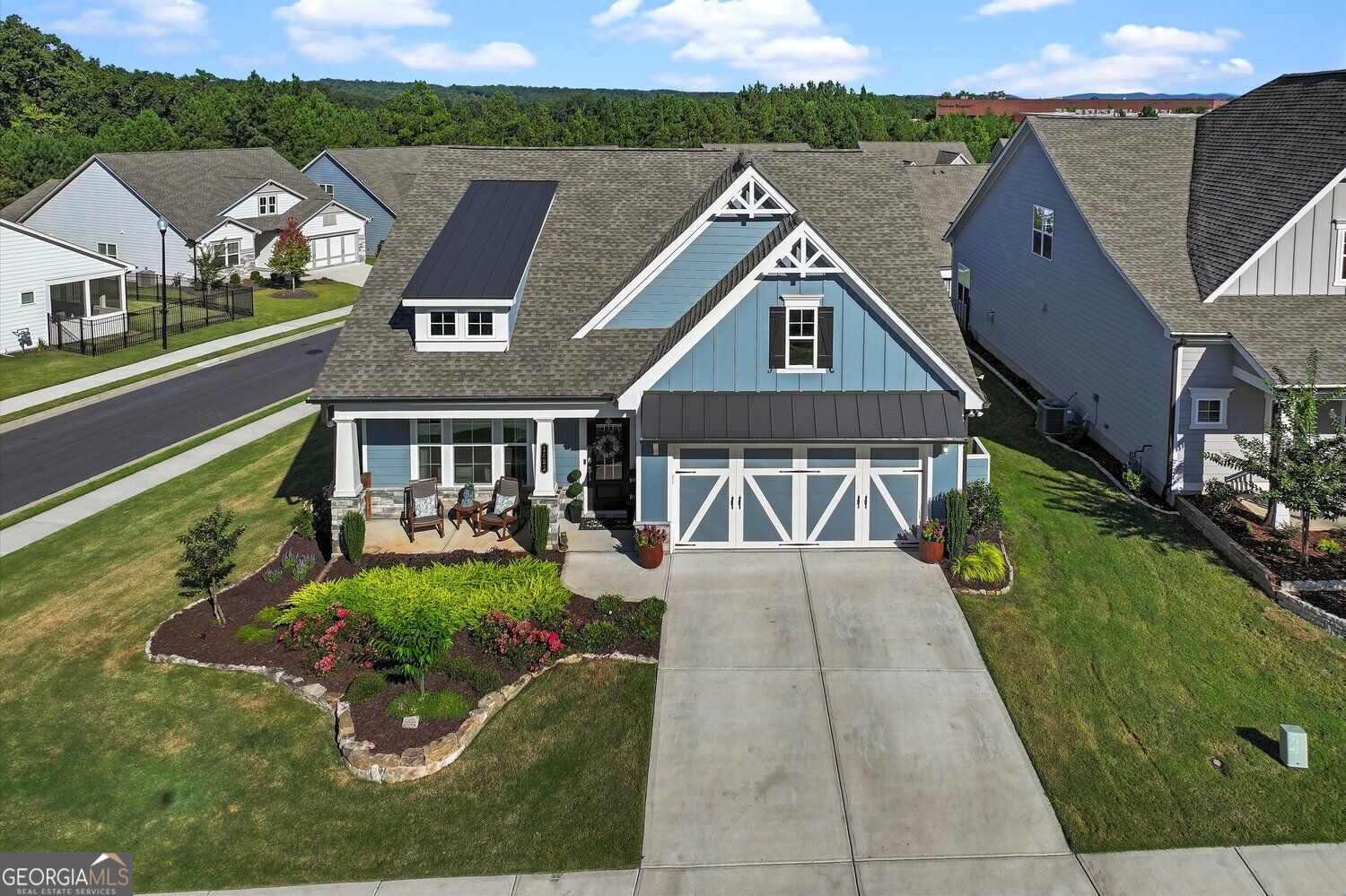 1453 Bluffs Ridge WAY