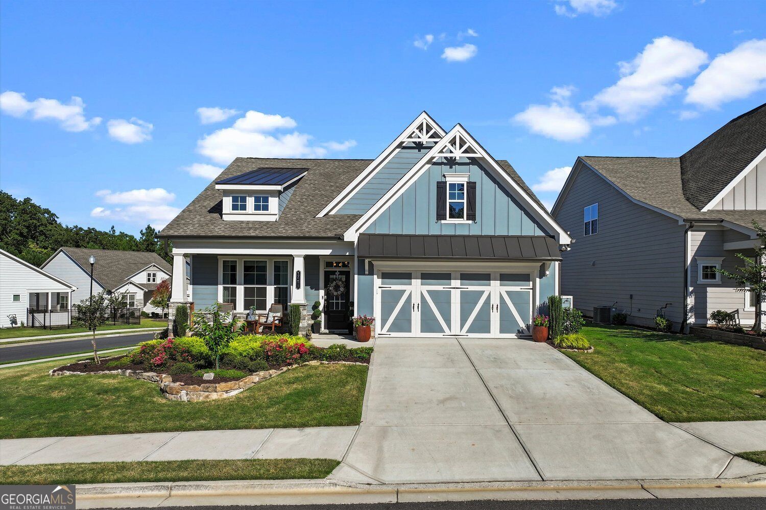 1453 Bluffs Ridge WAY