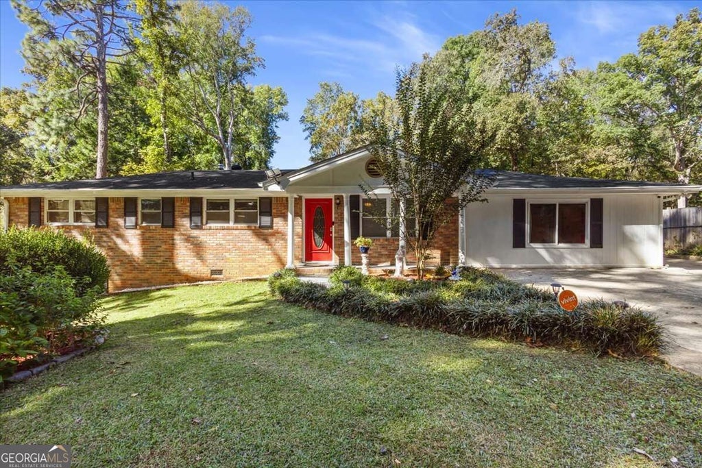 Photo of 4129 King Edward Drive, Douglasville, GA 30135 (MLS # 10877748)