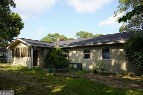 A home in Warner Robins