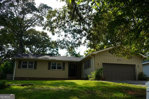 A home in Warner Robins