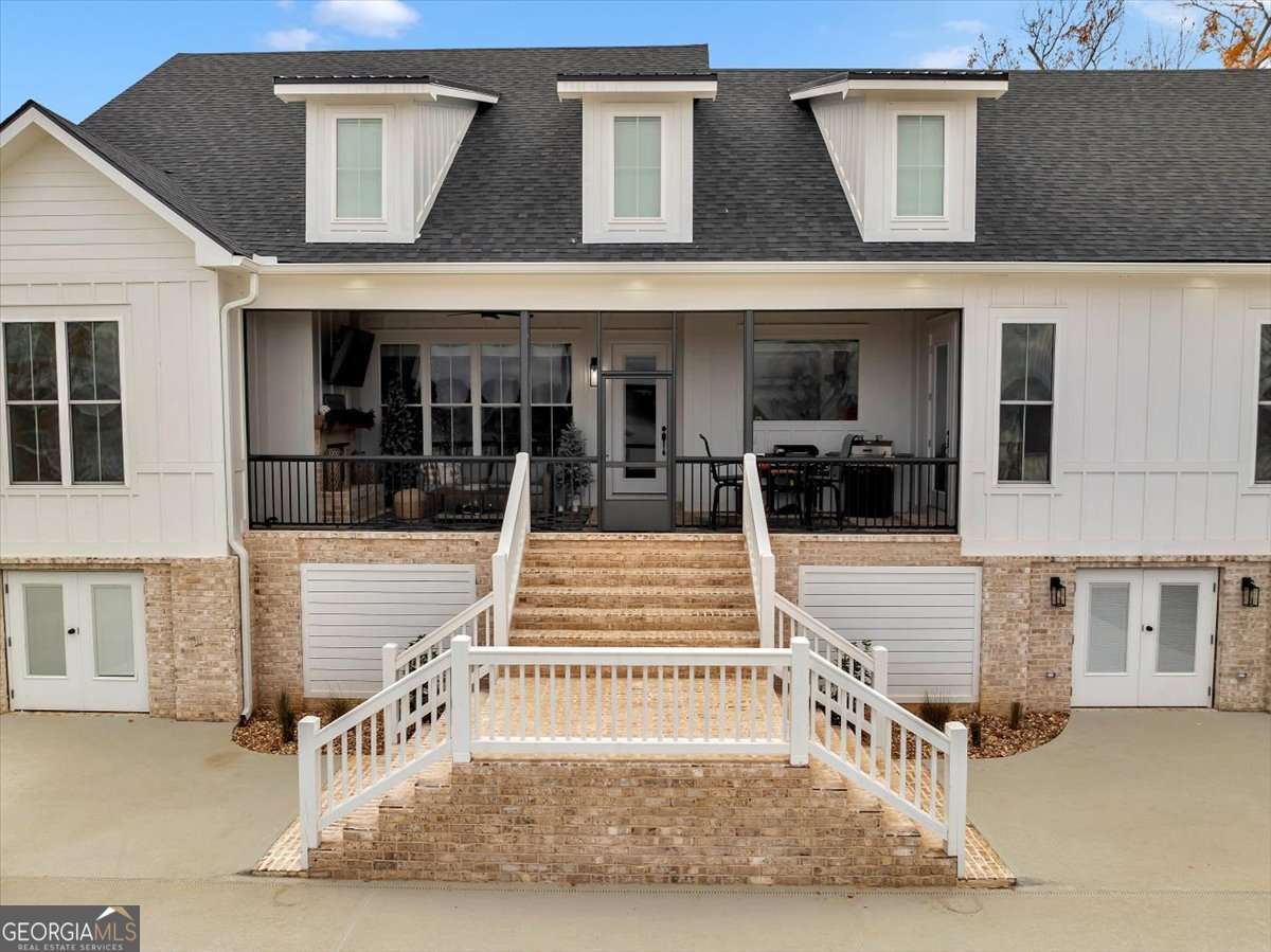 196 Mason DR