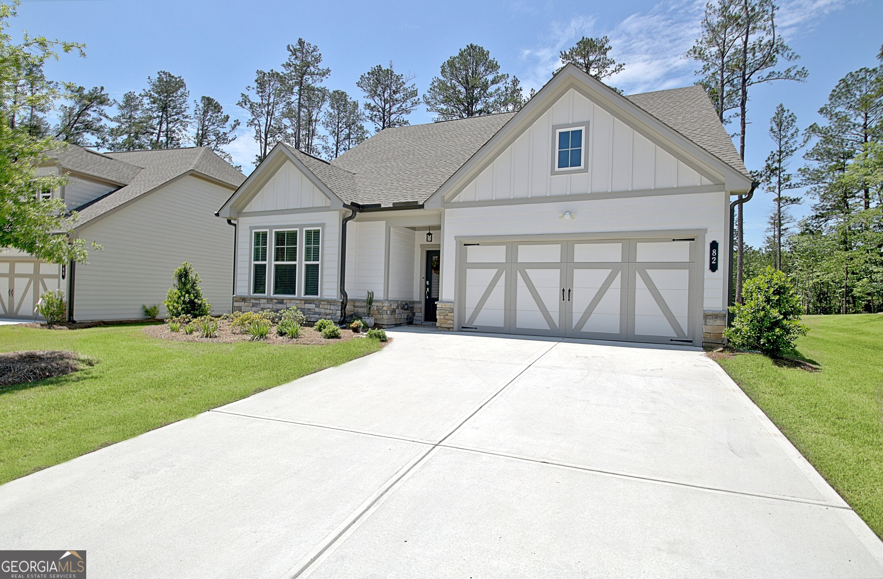 82 Airmont DR