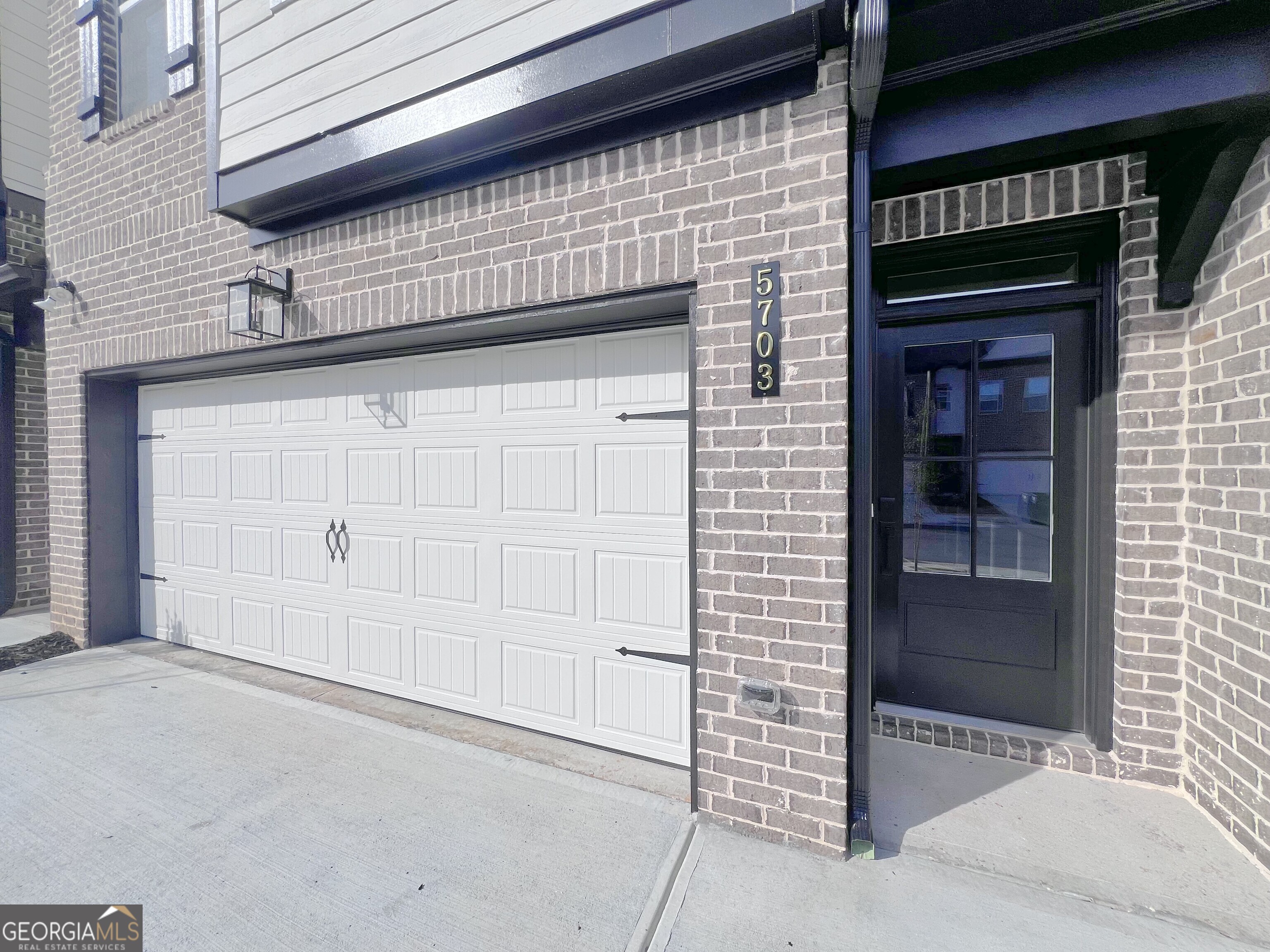 5703 Urban Village WAY 32