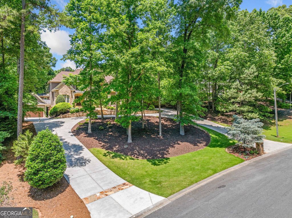 Photo of 708 Thompson Falls Drive, Canton, GA 30114 (MLS # 10719452)